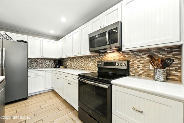 14 NAVARRA COURT 14, St Augustine, FL 32086
