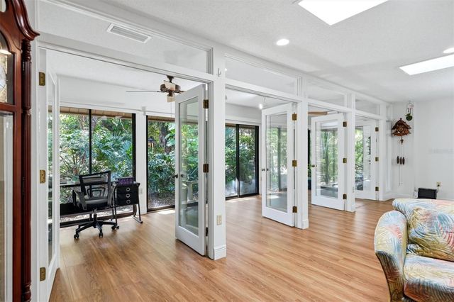 3351 THORNWOOD ROAD 3351, Sarasota, FL 34231