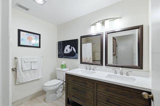 3351 THORNWOOD ROAD 3351, Sarasota, FL 34231