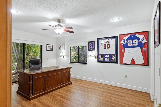 3351 THORNWOOD ROAD 3351, Sarasota, FL 34231