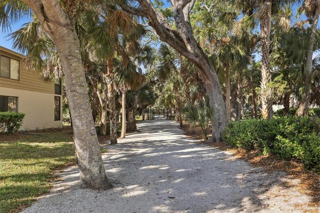 3351 THORNWOOD ROAD 3351, Sarasota, FL 34231