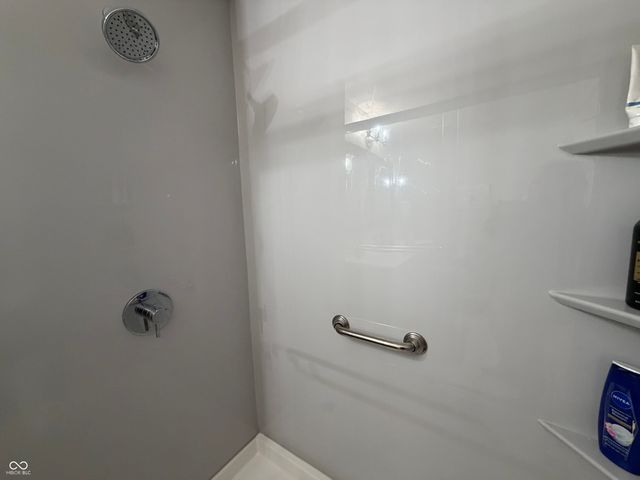 8222 Katrina Way, Fishers, IN 46038