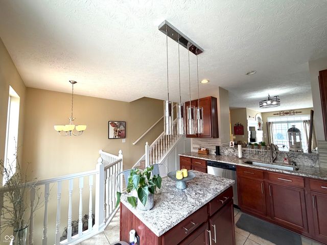 8222 Katrina Way, Fishers, IN 46038