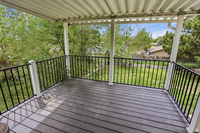 4931 S 2825 W, Roy, UT 84067