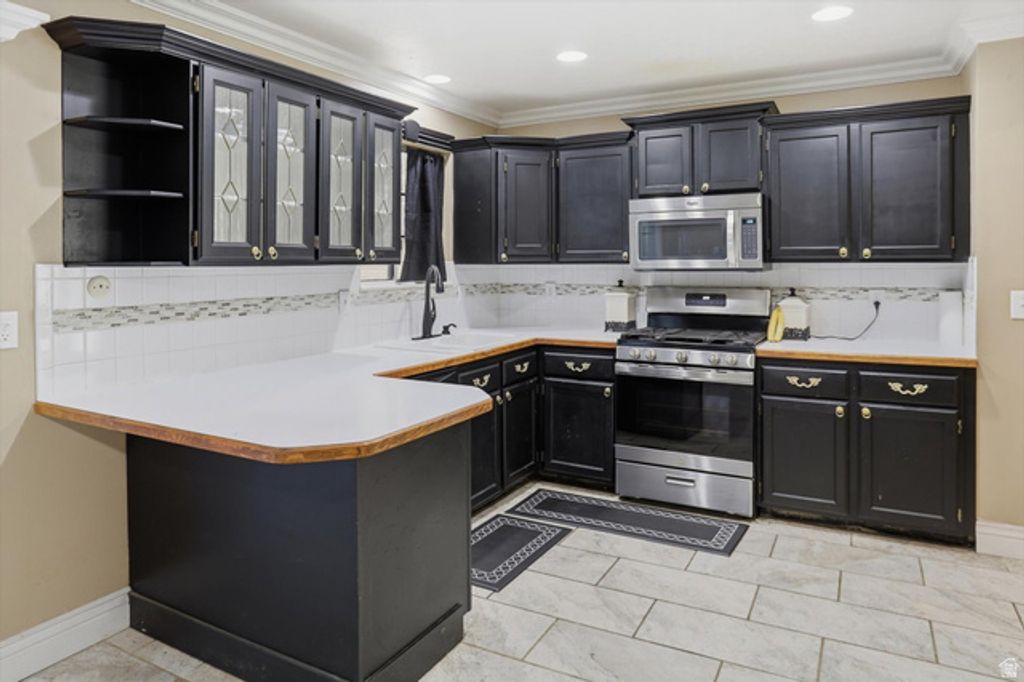 Image 19 of property listing at 4931 S 2825 W, Roy, UT 84067