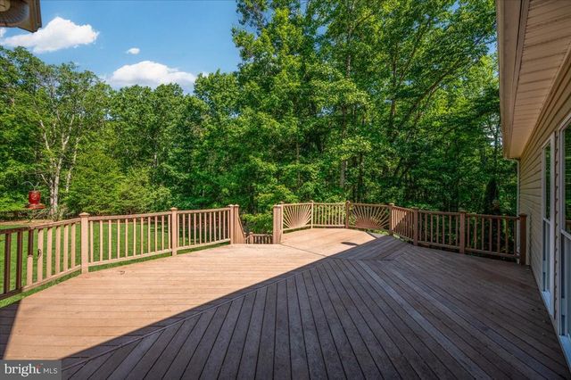 6134 WALKERS HOLLOW WAY, Locust Grove, VA 22508