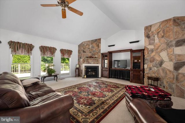 6134 WALKERS HOLLOW WAY, Locust Grove, VA 22508
