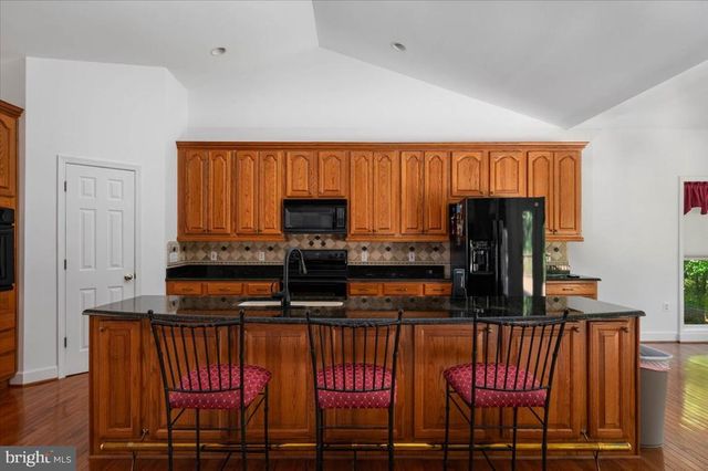 6134 WALKERS HOLLOW WAY, Locust Grove, VA 22508