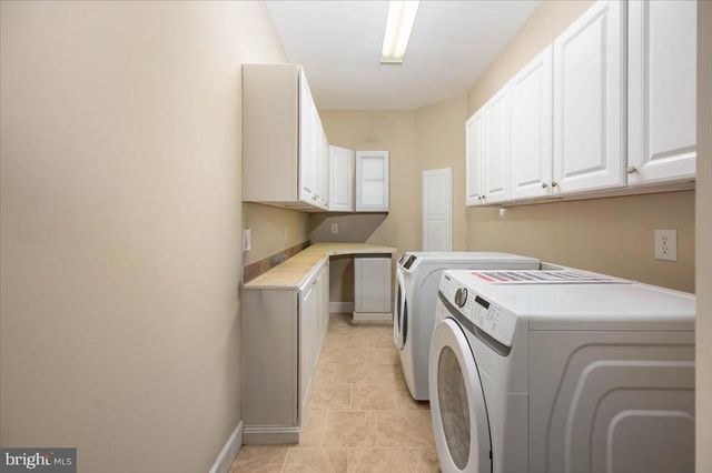 6134 WALKERS HOLLOW WAY, Locust Grove, VA 22508
