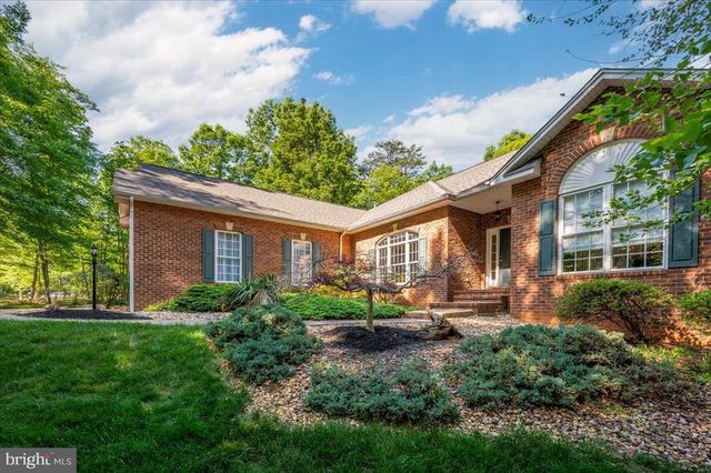 6134 WALKERS HOLLOW WAY, Locust Grove, VA 22508
