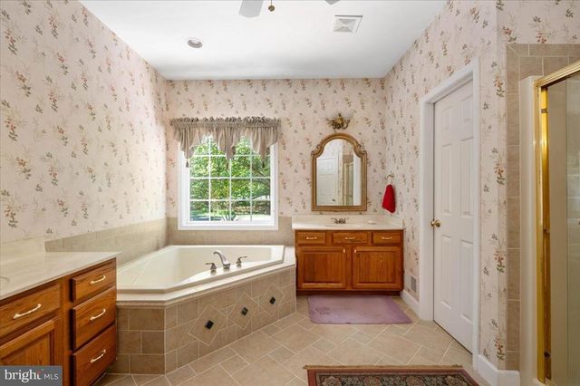 6134 WALKERS HOLLOW WAY, Locust Grove, VA 22508