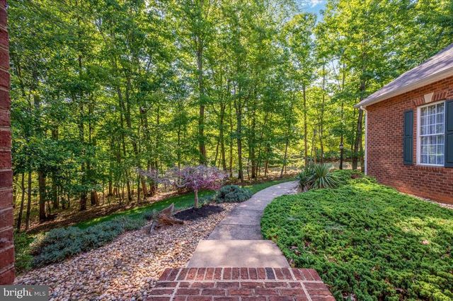 6134 WALKERS HOLLOW WAY, Locust Grove, VA 22508