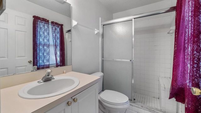 104 6TH AVENUE, Howey In The Hills, FL 34737