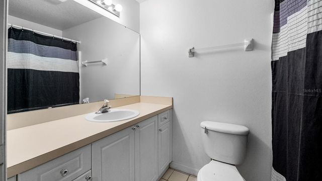 104 6TH AVENUE, Howey In The Hills, FL 34737