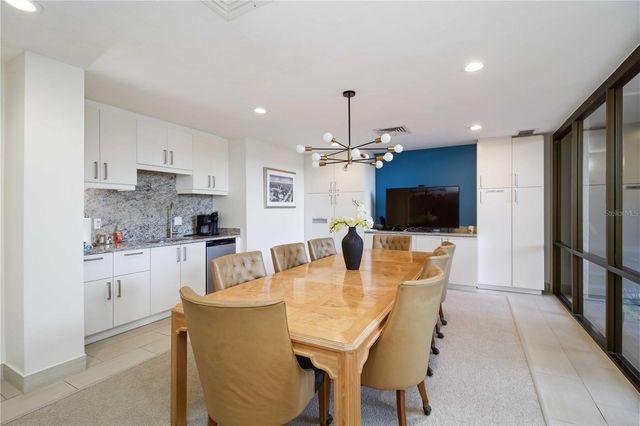 1400 BARCARROTA BOULEVARD 201, Bradenton, FL 34205
