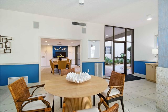 1400 BARCARROTA BOULEVARD 201, Bradenton, FL 34205