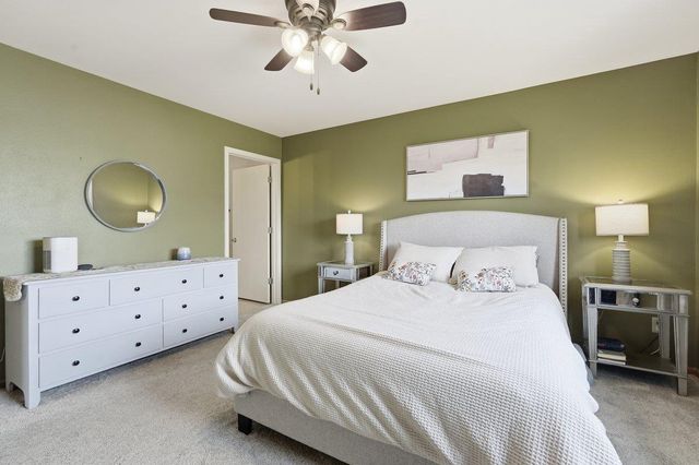 1129 Lincoln Road, Oregon, WI 53575