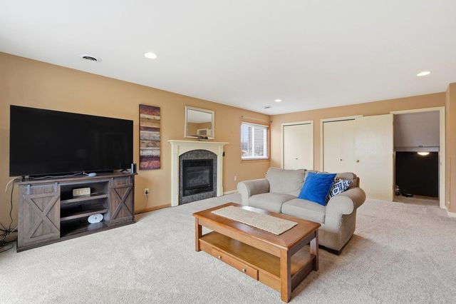 1129 Lincoln Road, Oregon, WI 53575