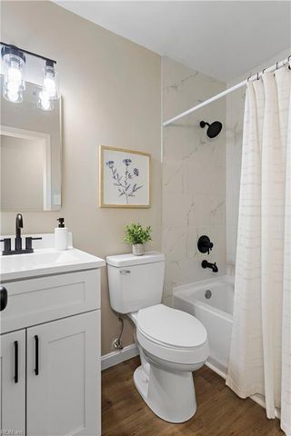 3124 Gaston DR, Chesapeake, VA 23323