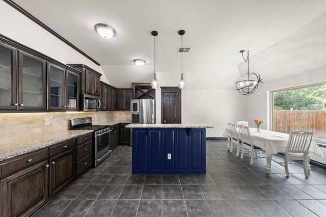 4324 NW 164th Terrace, Edmond, OK 73013