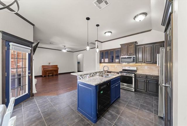 4324 NW 164th Terrace, Edmond, OK 73013