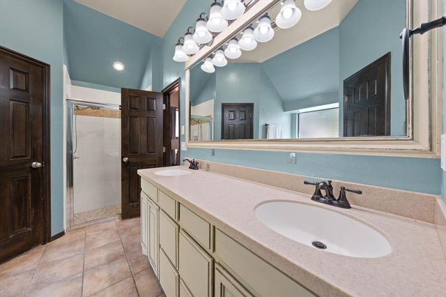4324 NW 164th Terrace, Edmond, OK 73013