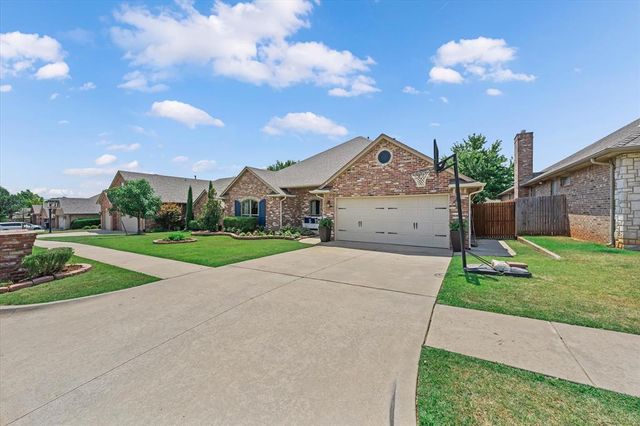 4324 NW 164th Terrace, Edmond, OK 73013