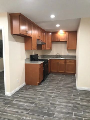114 S 6th A, Alhambra, CA 91801