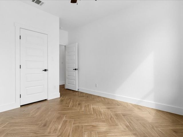 2518 Houston Drive, Granbury, TX 76048