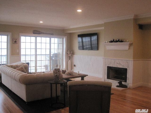 1051 Oceanfront Street 4, Long Beach, NY 11561