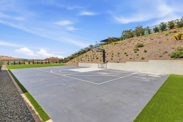 8490 Silent Tide Court, San Diego, CA 92127