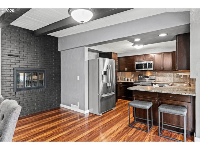 4687 LEONA Ct, Eugene, OR 97402