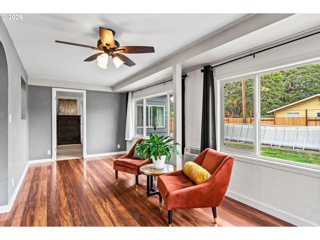 4687 LEONA Ct, Eugene, OR 97402