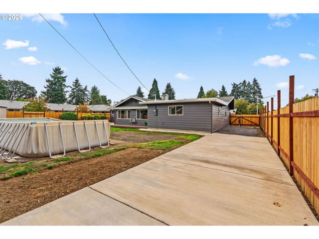 4687 LEONA Ct, Eugene, OR 97402