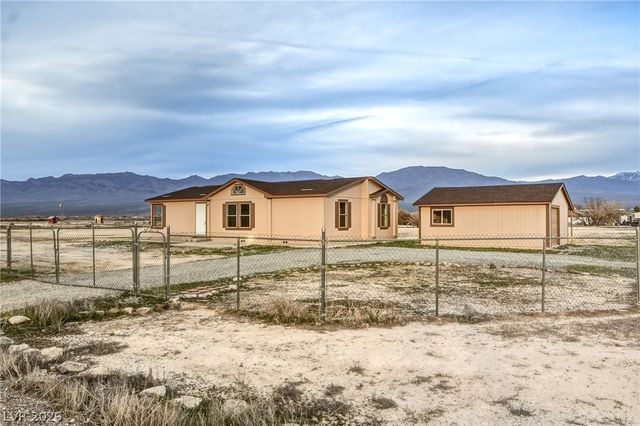1340 West Bunarch Road, Pahrump, NV 89060