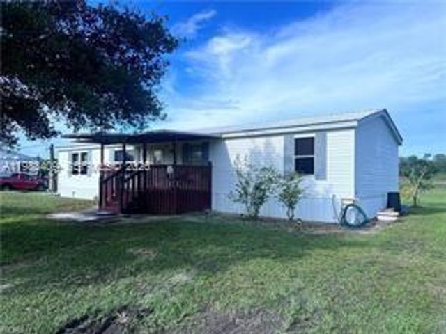3704 Dustin, Other City - In The State Of Florida, FL 33935