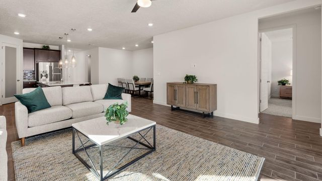 6731 Clayton Drive NE, Rio Rancho, NM 87144