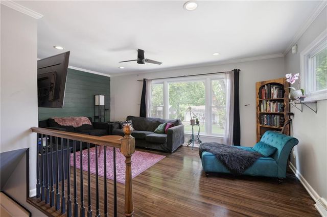 9929 Harrison Street, Kansas City, MO 64131
