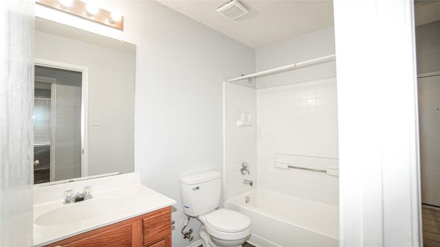 106 Starlight Drive, Forney, TX 75126