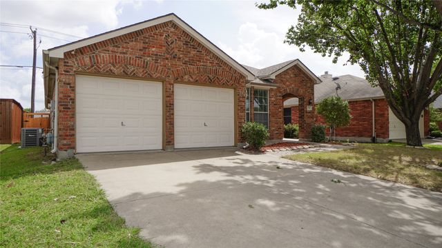106 Starlight Drive, Forney, TX 75126