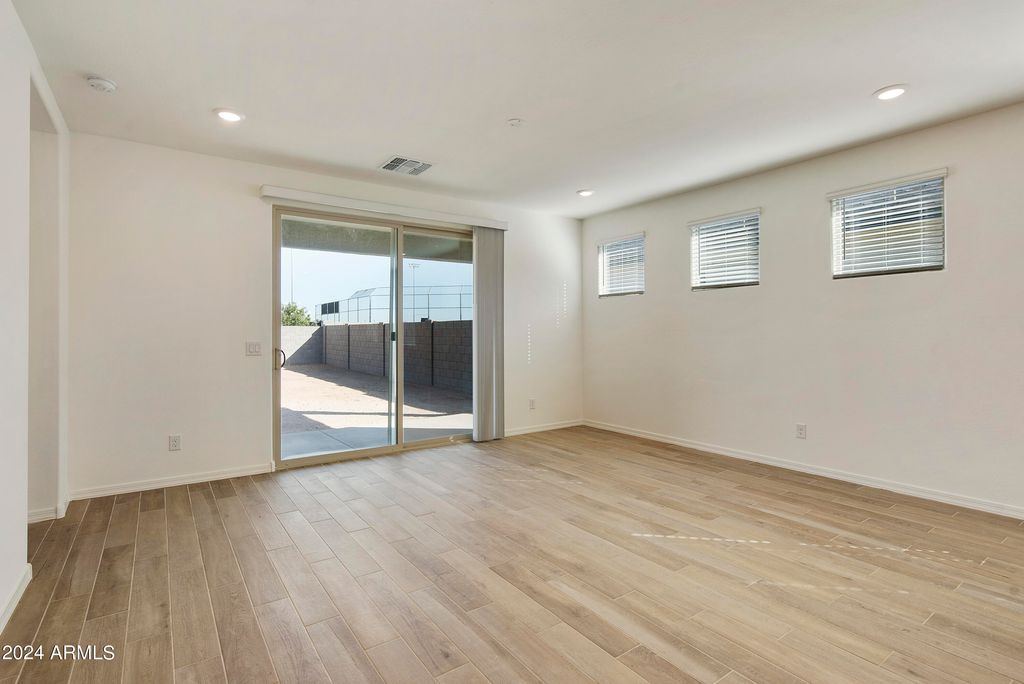 17127 W CORRINE Drive, Surprise, AZ 85388 — photo 4