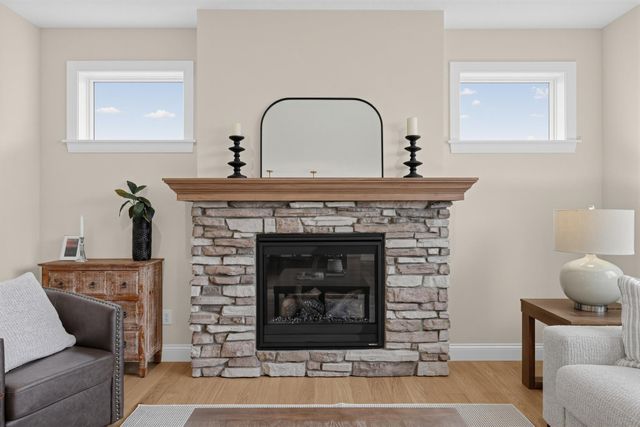 7195 Agate Trail, Inver Grove Heights, MN 55077