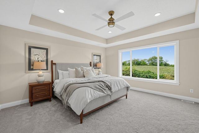 7195 Agate Trail, Inver Grove Heights, MN 55077