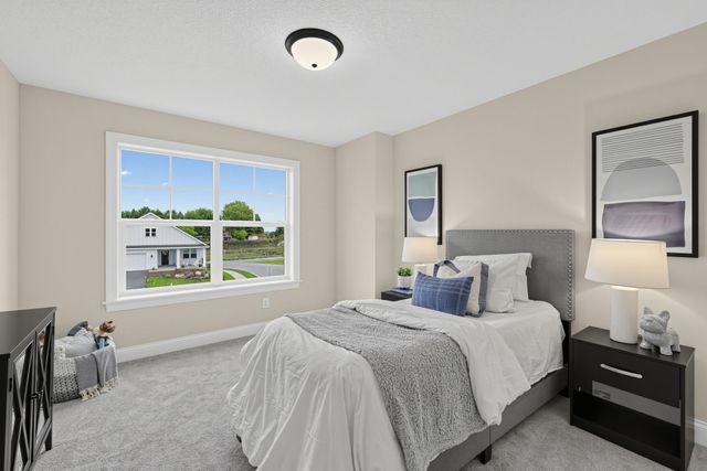 7195 Agate Trail, Inver Grove Heights, MN 55077