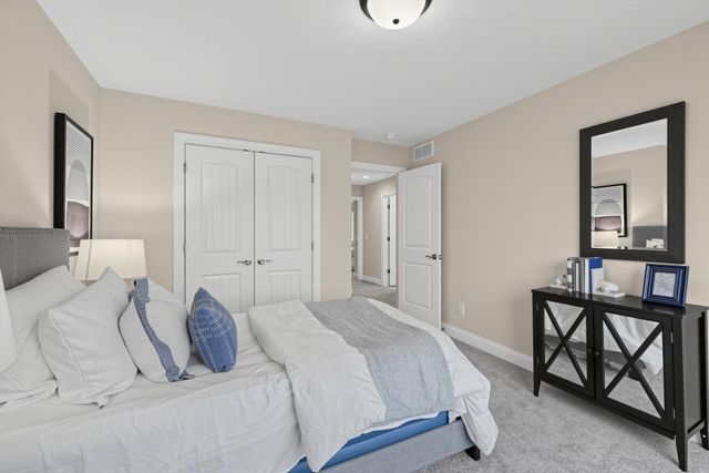 7195 Agate Trail, Inver Grove Heights, MN 55077