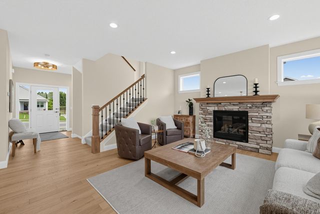 7195 Agate Trail, Inver Grove Heights, MN 55077