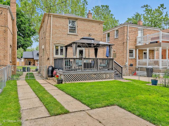 4154 Elm Avenue, Brookfield, IL 60513