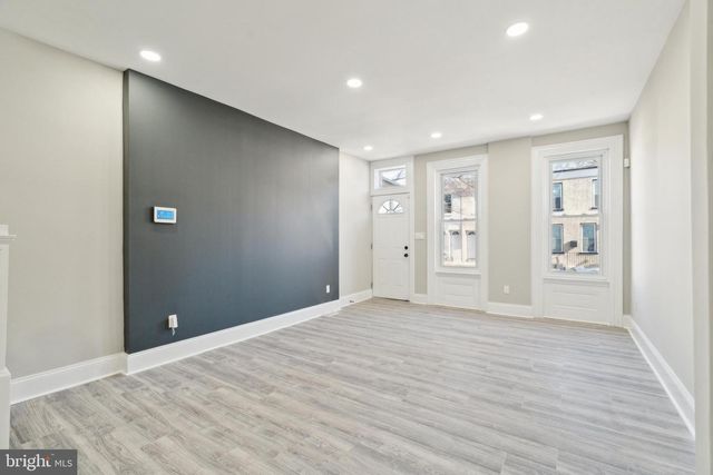 1025 N PINE ST, Wilmington, DE 19801