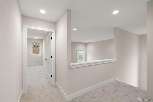 2921 Walsh Drive, Rochester Hills, MI 48309