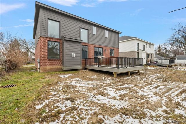 2921 Walsh Drive, Rochester Hills, MI 48309